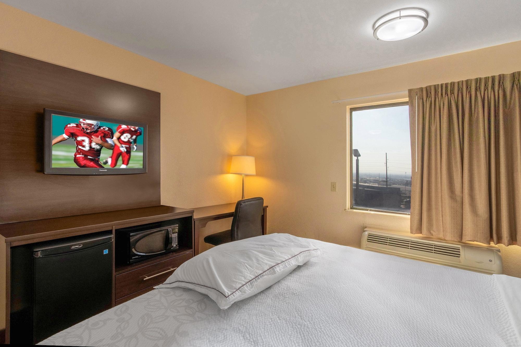 Red Roof Inn Plus+ El Paso East Exterior foto